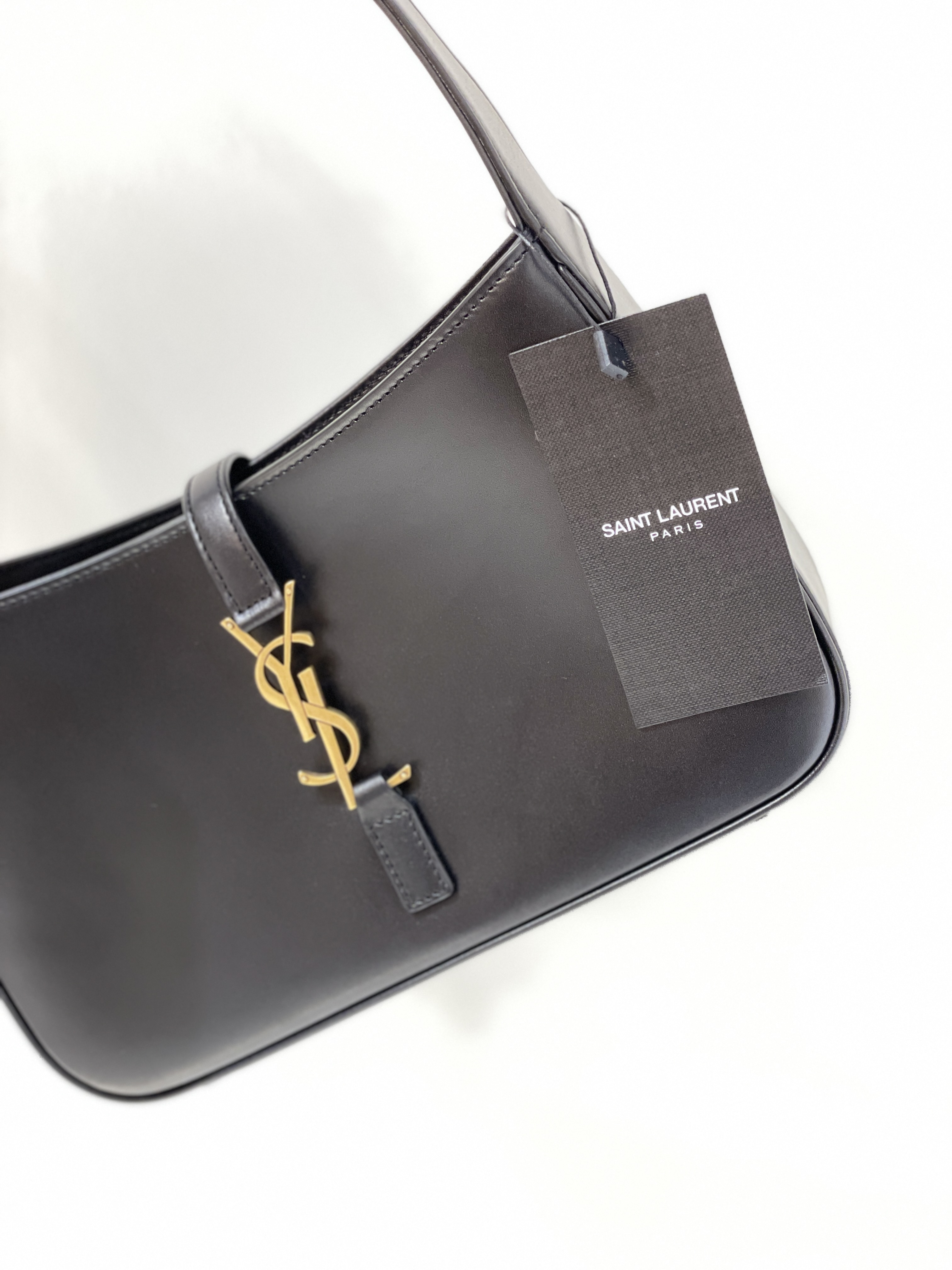 YSL LE 5 À 7 Hobo Bag