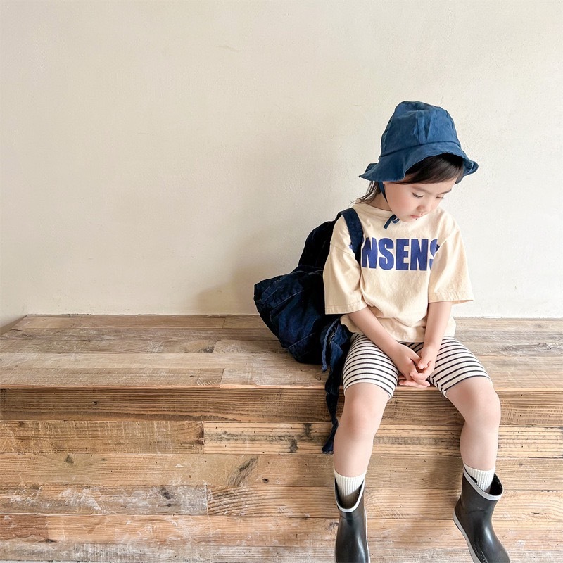 簡約字母短袖上衣