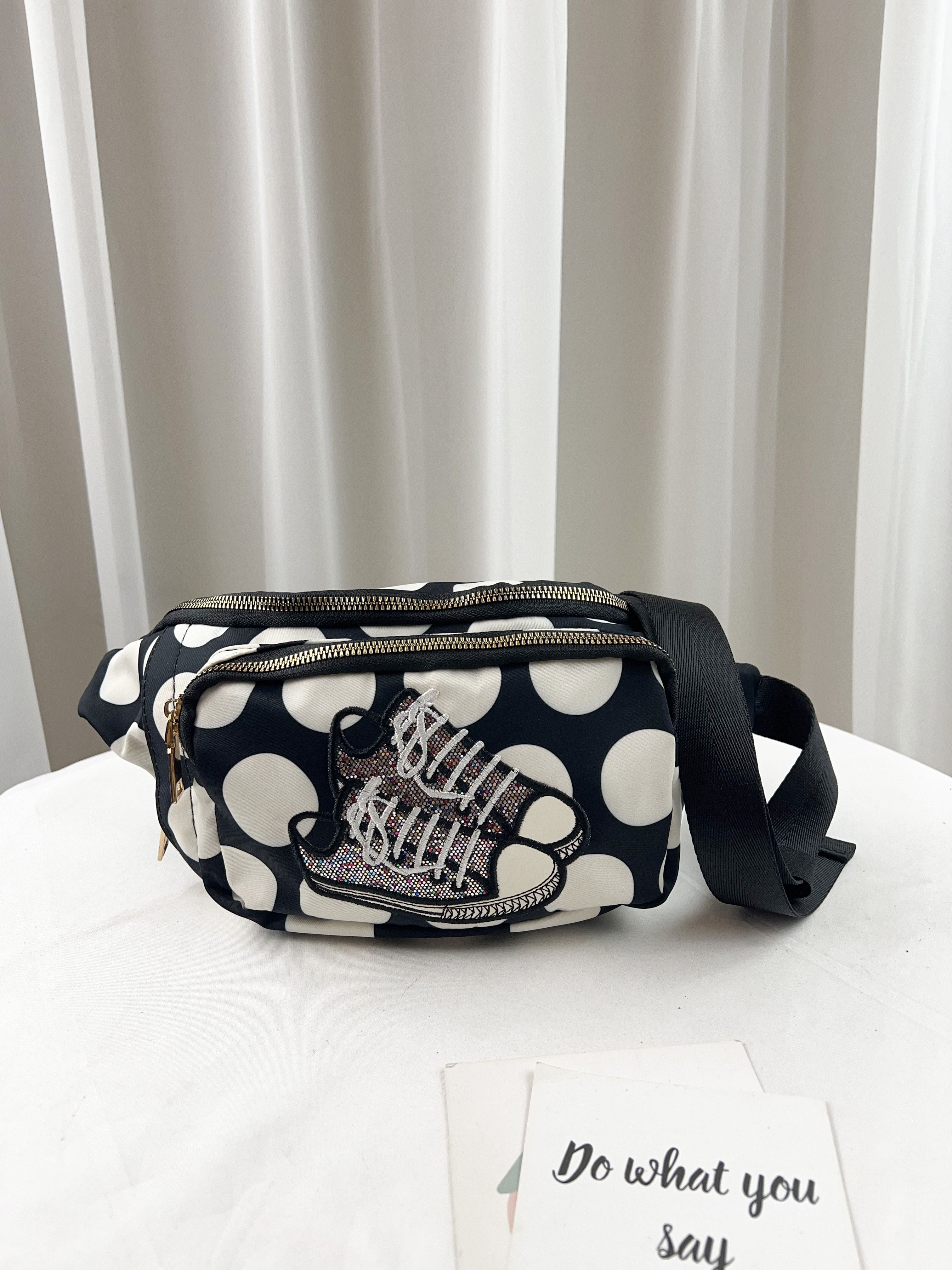 復古黑點 美腿防潑水腰包 / 側背包  #SM-882