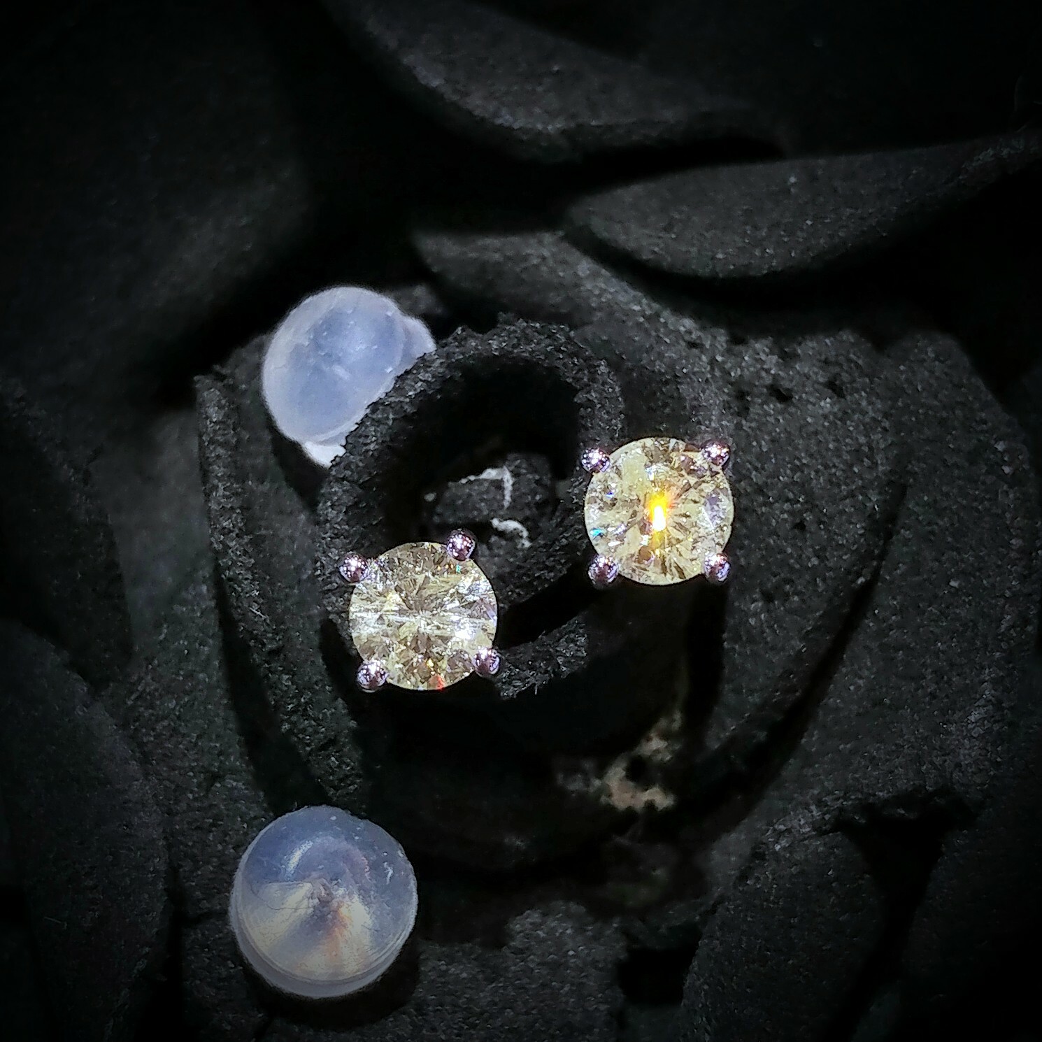 全新18K白金【主石50份鑽石】耳環