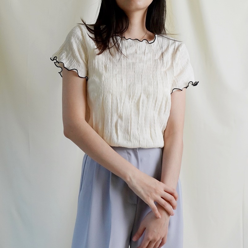 5W14 撞色滾邊皺褶感上衣 三色