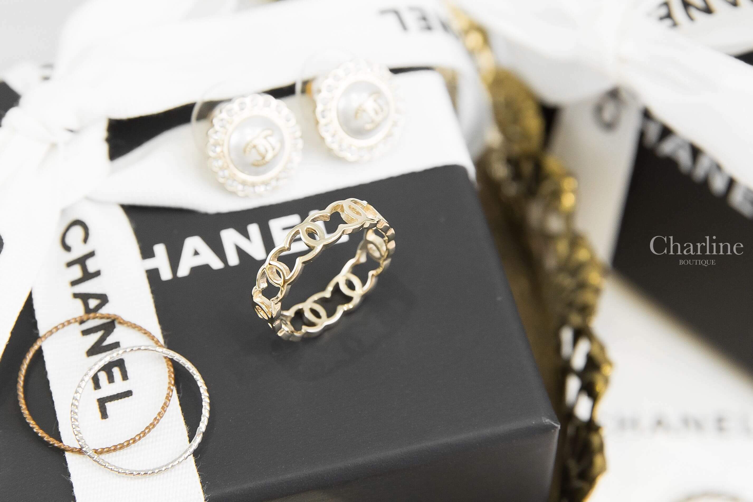 Chanel Ring 金色簍空CC戒指-Charline Boutique 精品代購