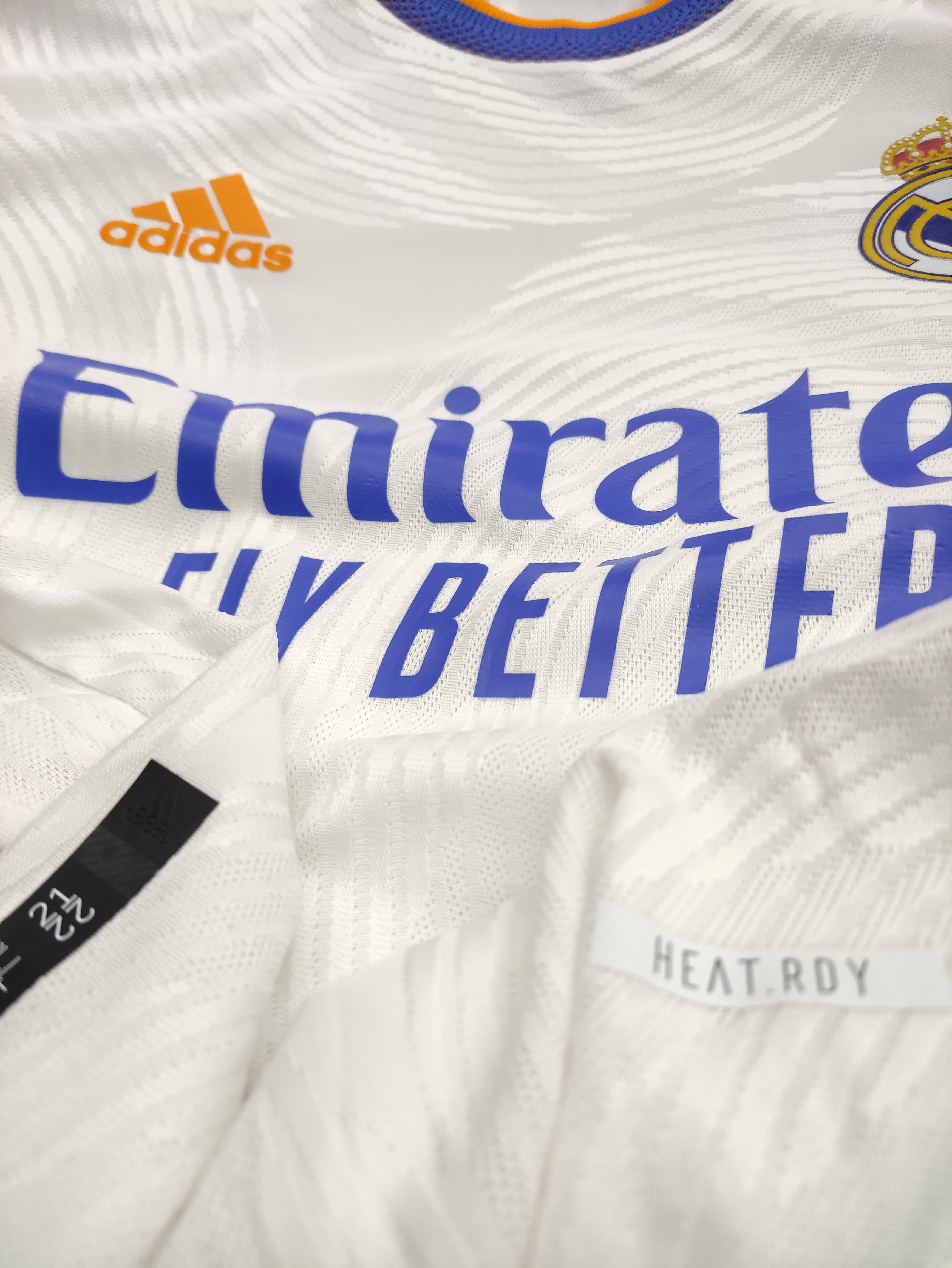 21-22皇家馬德里主場長袖球員版球衣