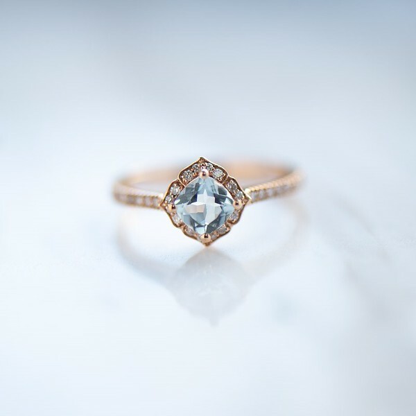 18K Flo Aquamarine Diamond Ring