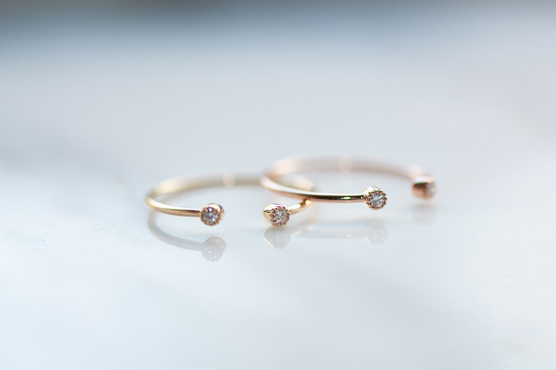 18K Ouvert Diamond Ring