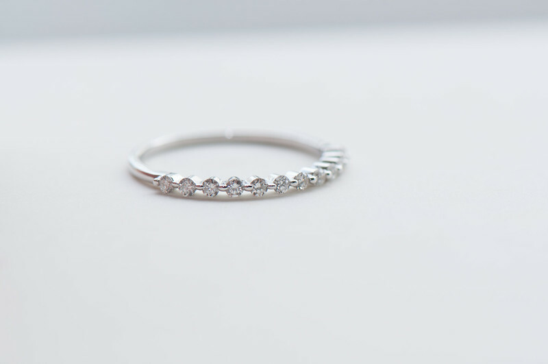 18K Single Prong Eternity Diamond Ring