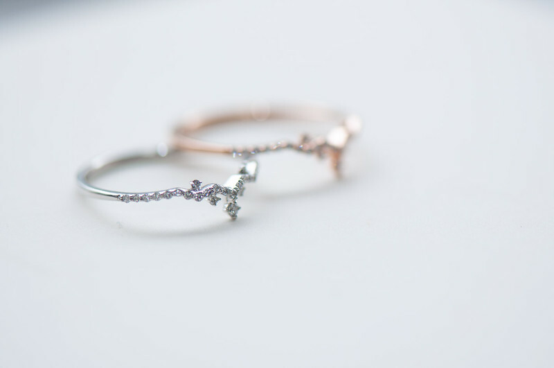 18K Starlight V shape Diamond Ring