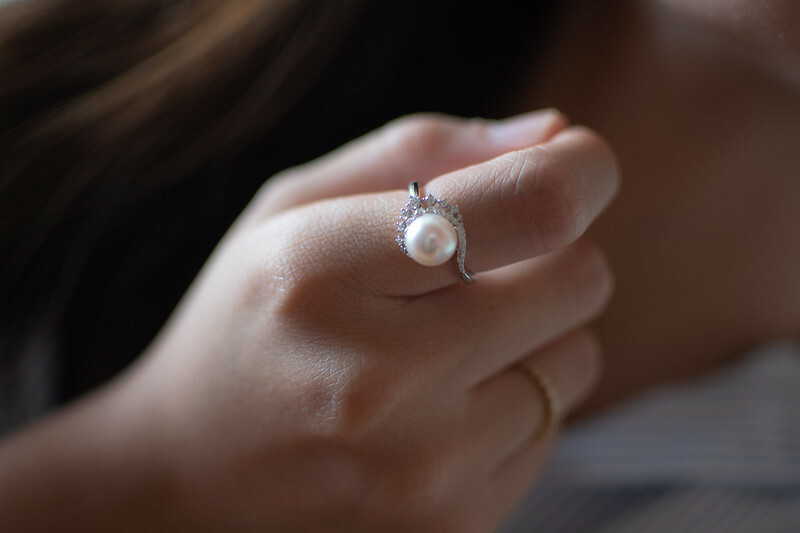 18K Starry Night Akoya Pearl Ring