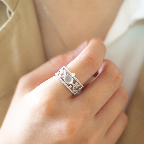 18K Classico Chi Jade & Diamond Ring