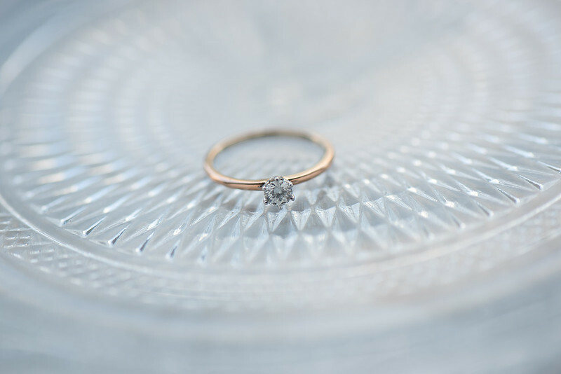 18K Double Tone Single 0.30ct Diamond Ring