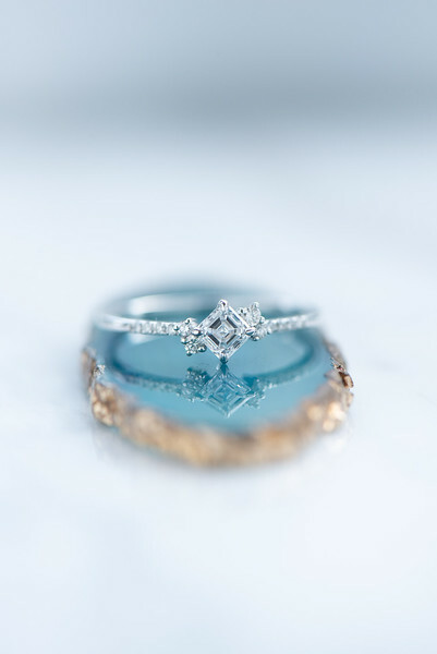 18K Asscher cut Diamond Ring