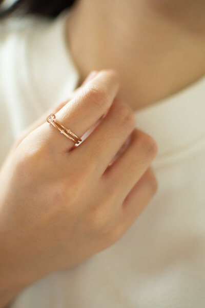 18K Doppia Diamond Index Ring