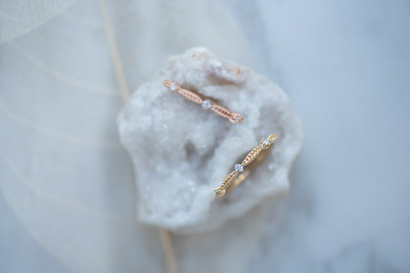 18K Spring Diamond Ring