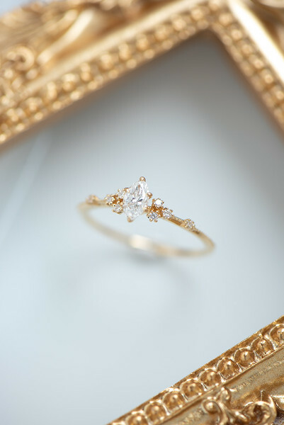 18K Golden Royal Diamond Ring