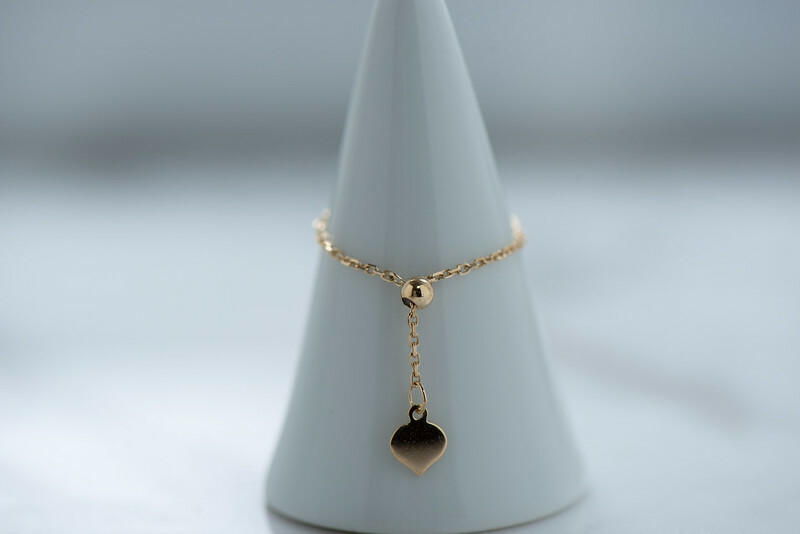 18K Star Diamond Chain Ring