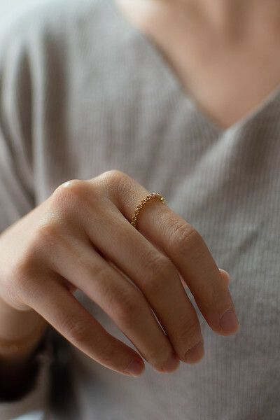 18K Rainbow Sapphire Ring