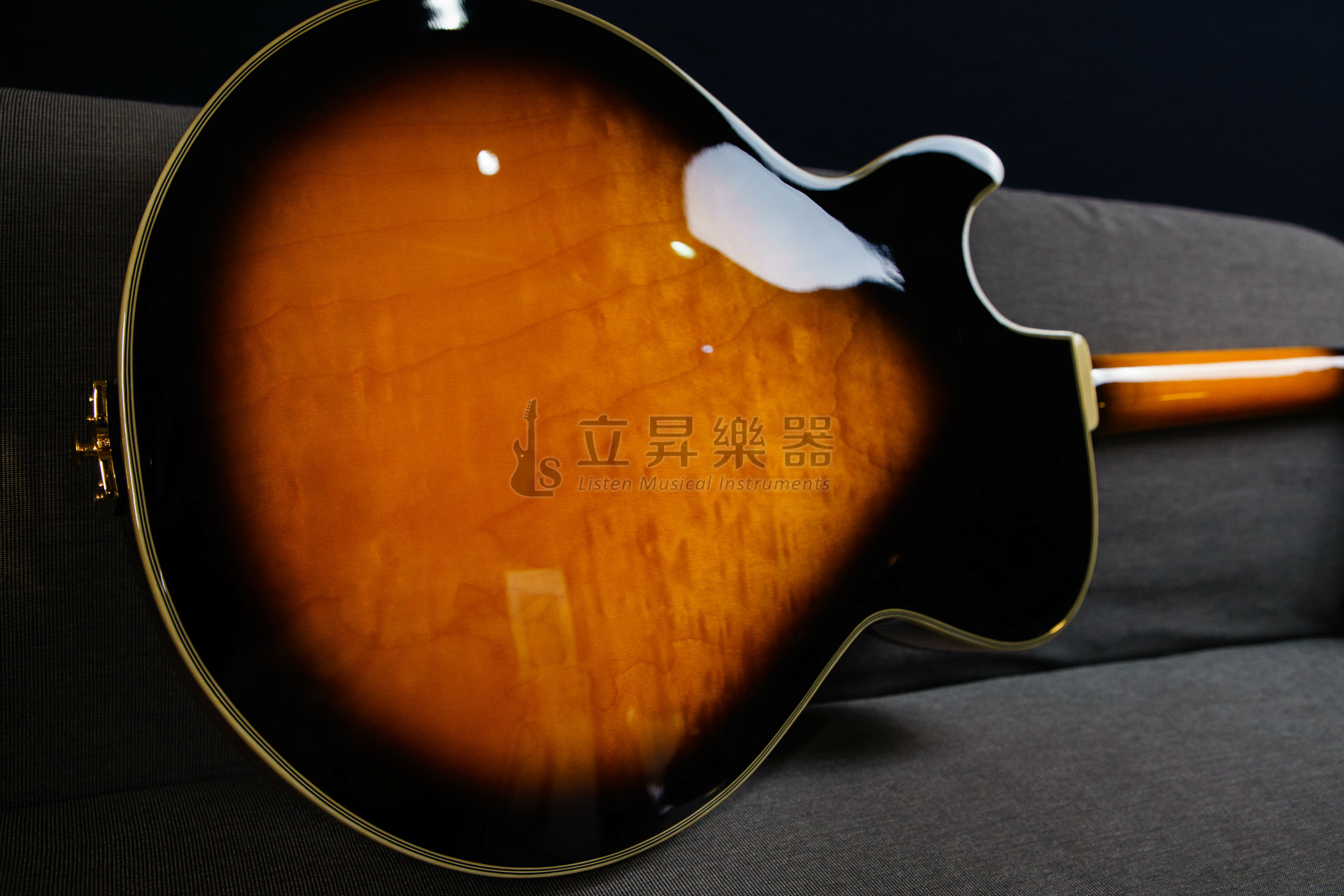 Ibanez Ibanez GB10SE-BS 空心吉他 George Benson簽名款 爵士吉他 咖啡夕陽漸層 Brown Sunburst 附原廠硬盒 第 5 張圖片｜三峽吉他 / Bass