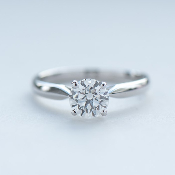 18K Classic 1ct Four Prong Ring Setting