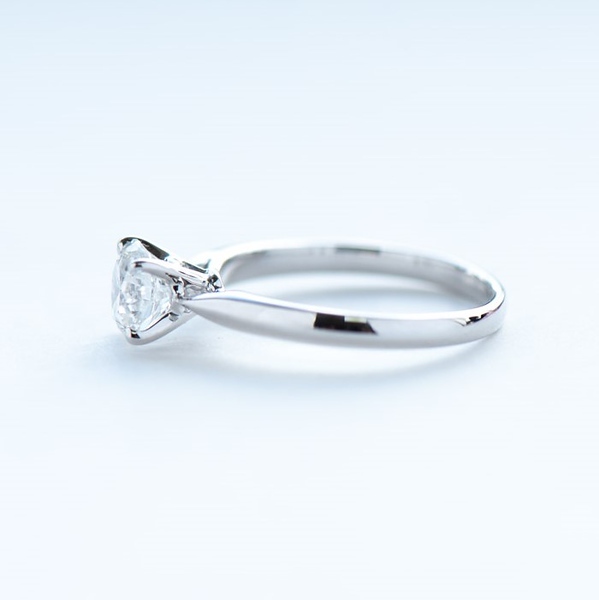 18K Classic 1ct Four Prong Ring Setting