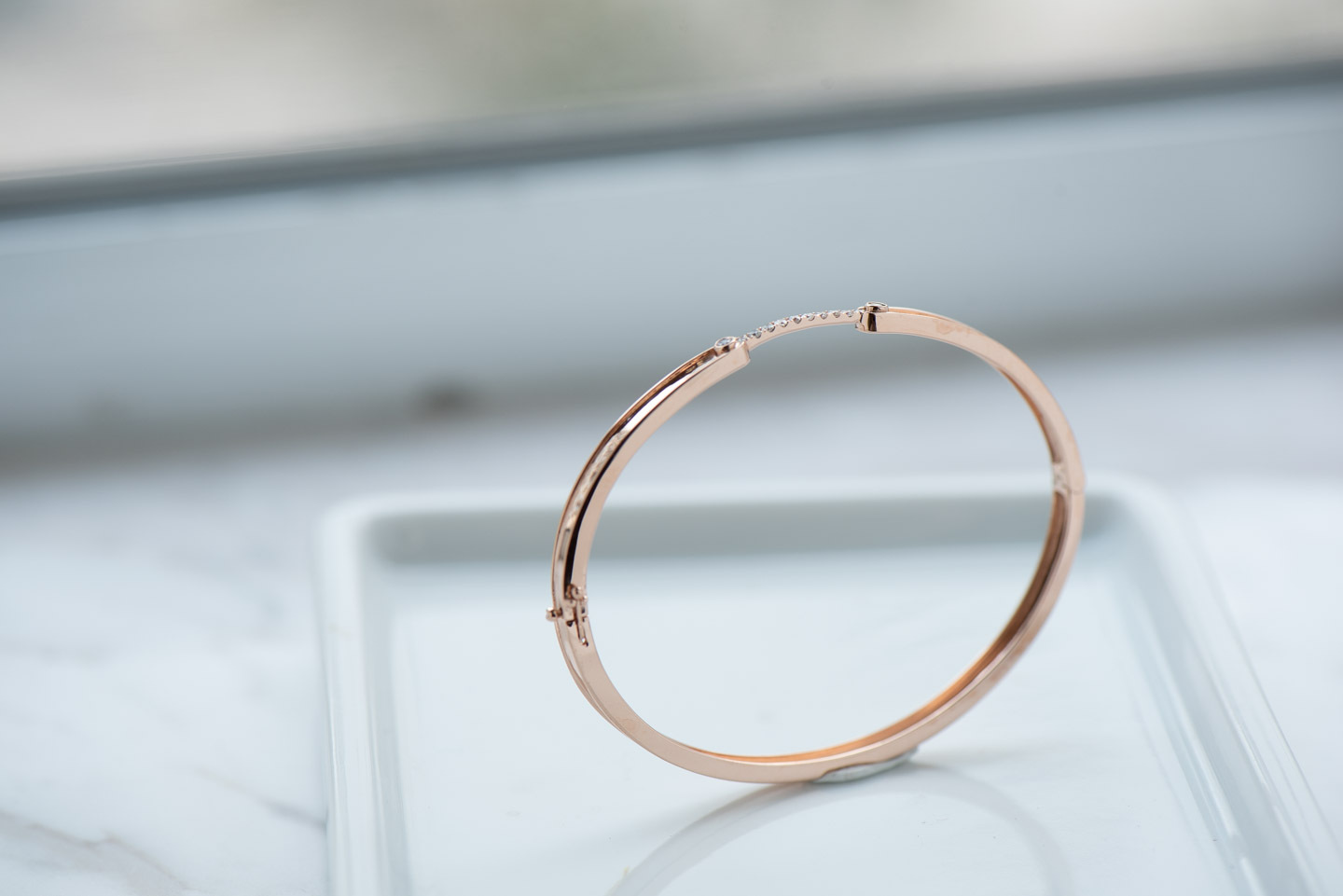 18K Love Puente Diamond Bangle