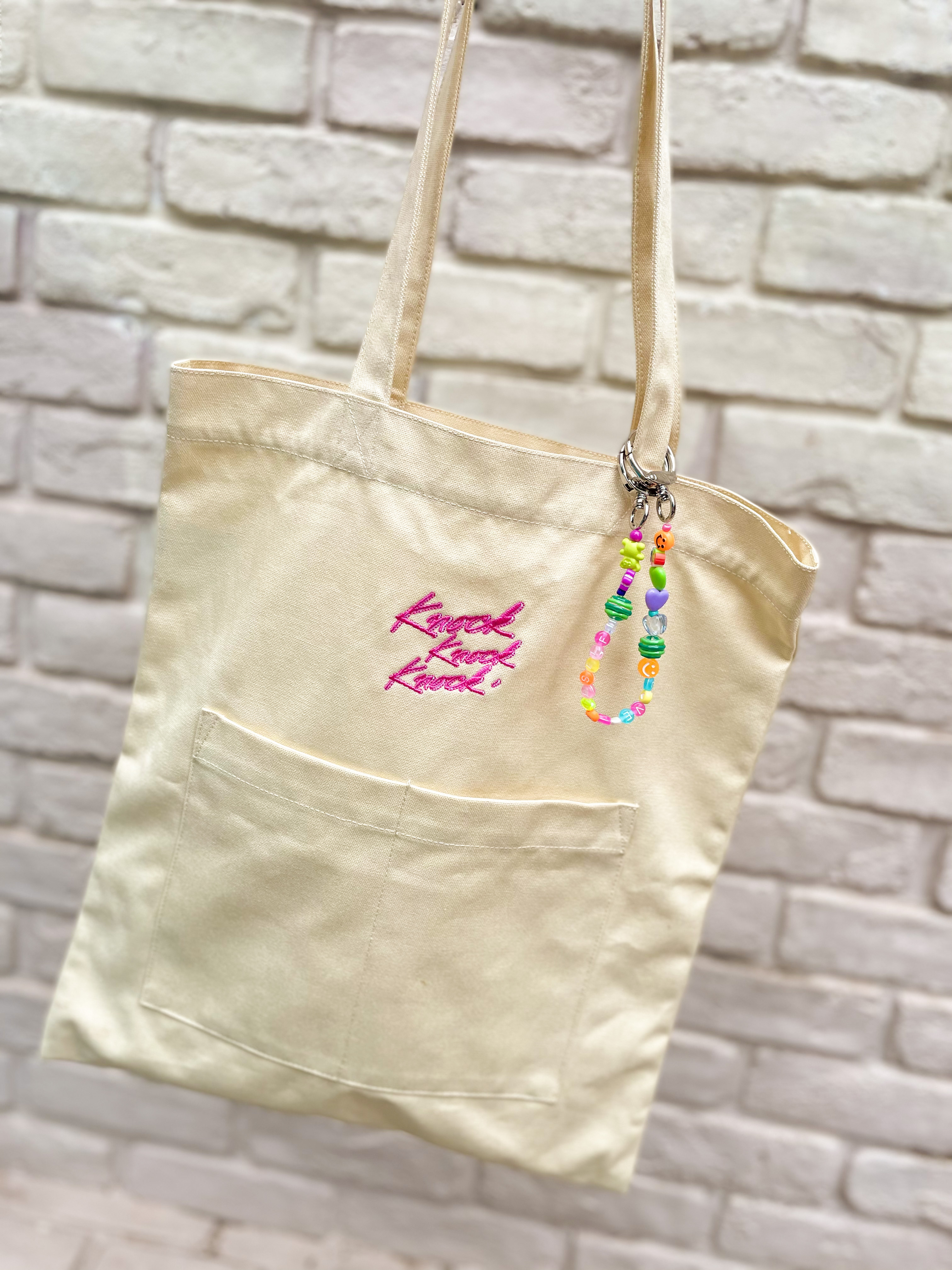 『GE. knock knock knock限量立體刺繡側背袋款』