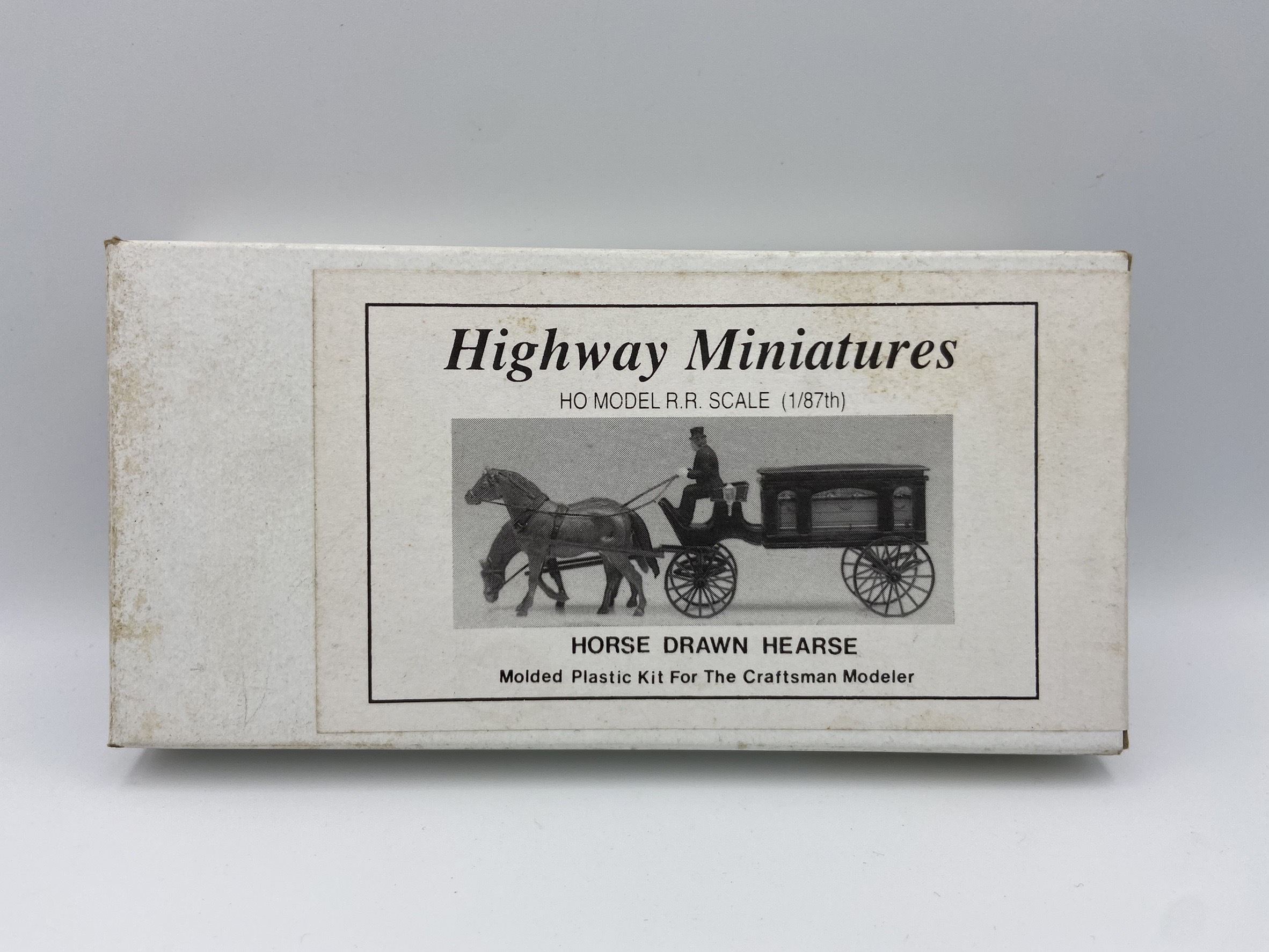 Highway Miniatures 360-106 HO scale, hearse kit