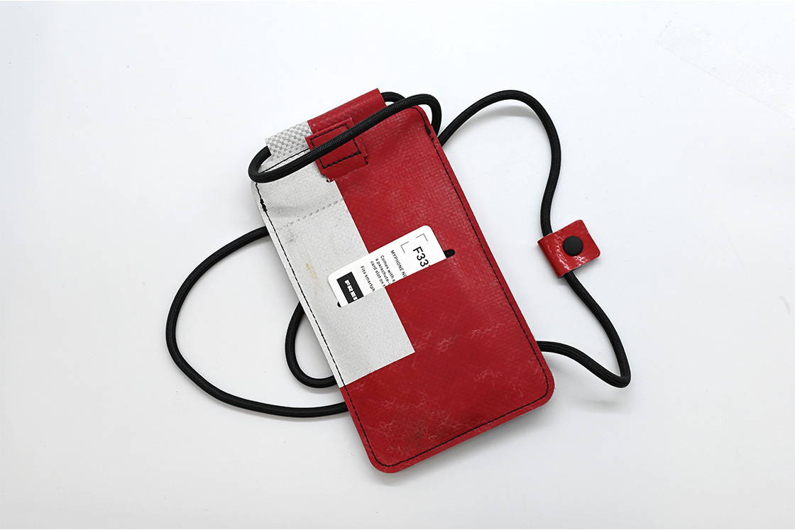FREITAG - F337 ROBIN (#F337-RBN12)