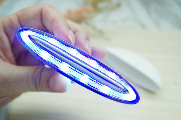 ORangi推薦緊緻美顏V臉溫感震動按摩儀，在家隨時享受SPA