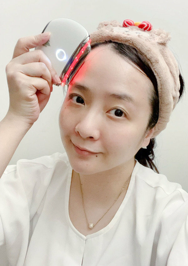 ORangi推薦緊緻美顏V臉溫感震動按摩儀，在家隨時享受SPA