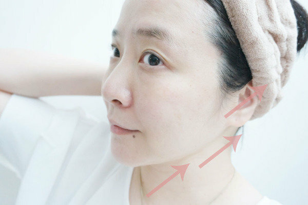 ORangi推薦緊緻美顏V臉溫感震動按摩儀，在家隨時享受SPA