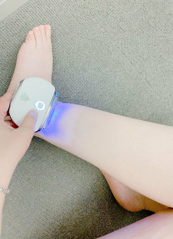 ORangi推薦緊緻美顏V臉溫感震動按摩儀，在家隨時享受SPA