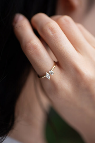 18K  Toi Et Moi Marquise & Oval Diamond Ring