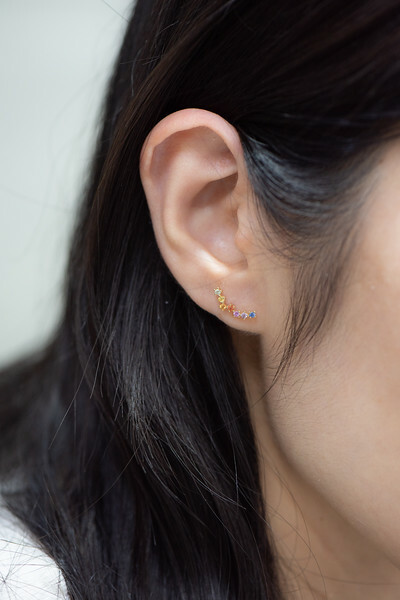 18K Little Rainbow Sapphire Earring