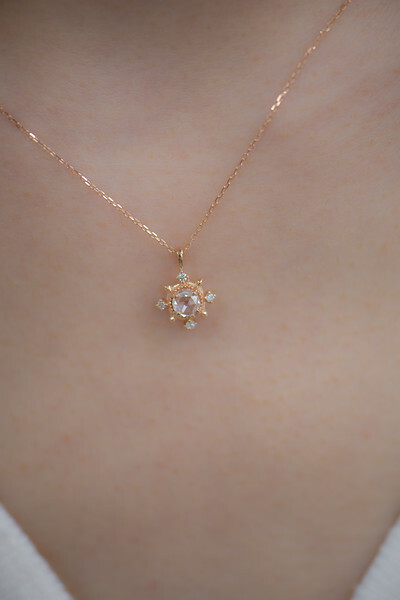 18K Kepel Diamond Necklace
