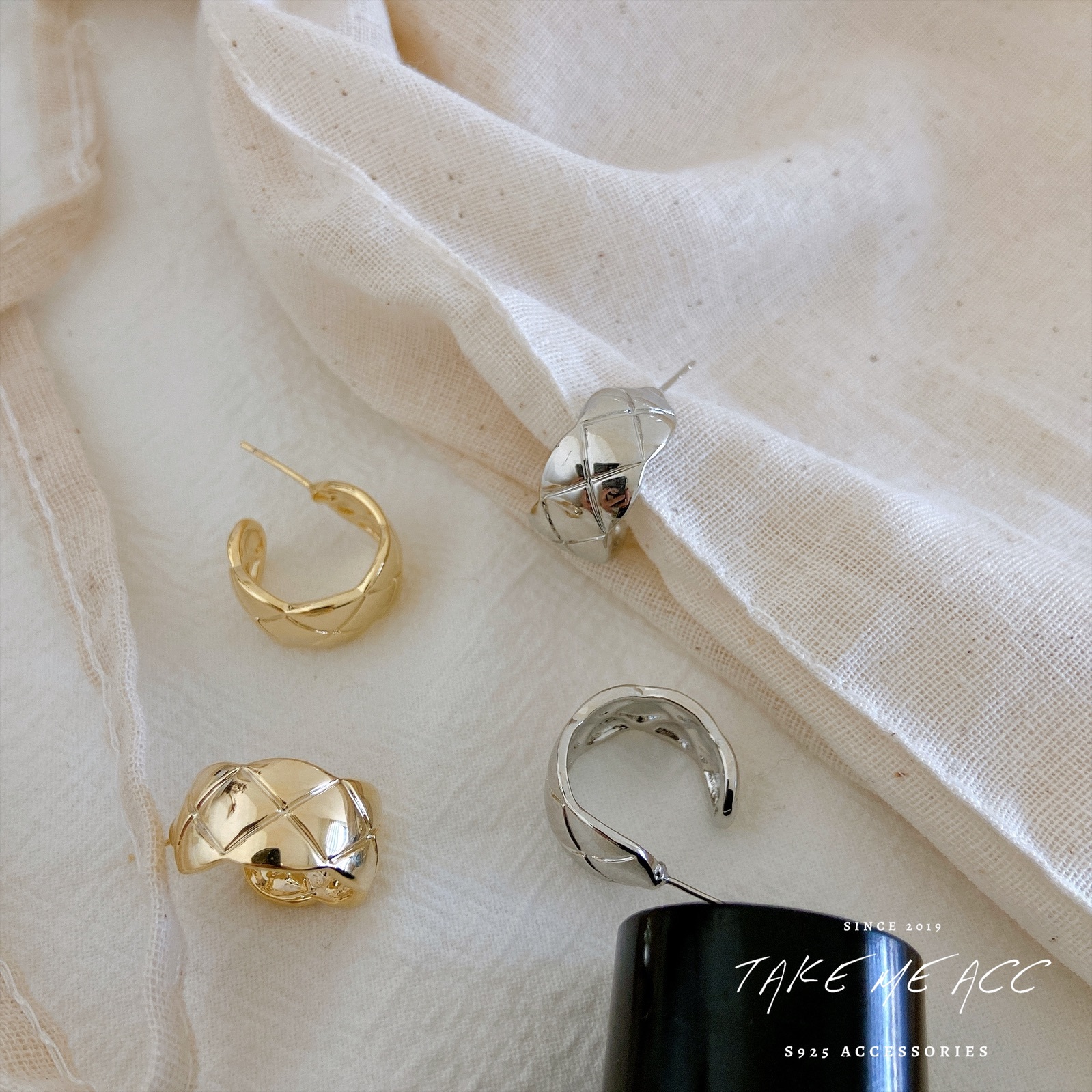 菱格圈圈｜純銀針耳環