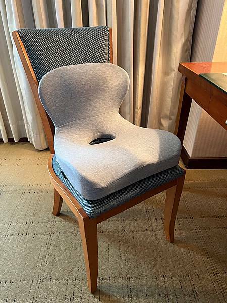 輕盈寶寶推薦NQ彈力美臀坐墊，從來沒坐過這麼舒服的坐墊