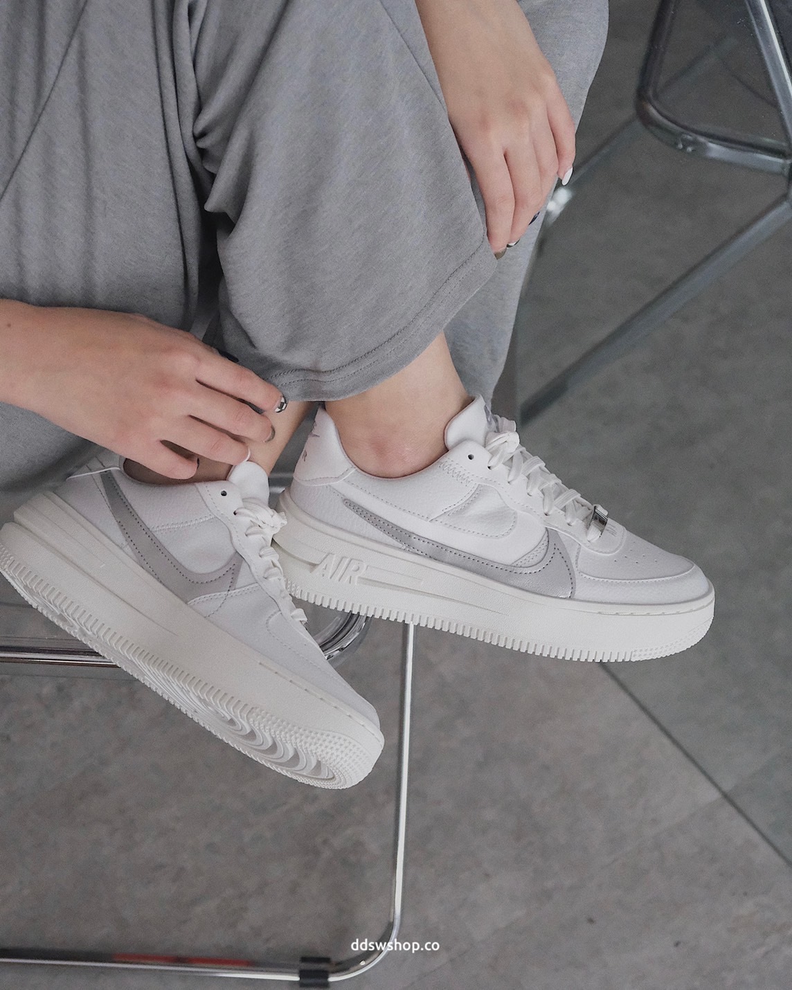 Nike Air Force 1 PLT.AF.ORM "Summit White/Silver" 白銀雙鉤 厚底 DJ9946-101