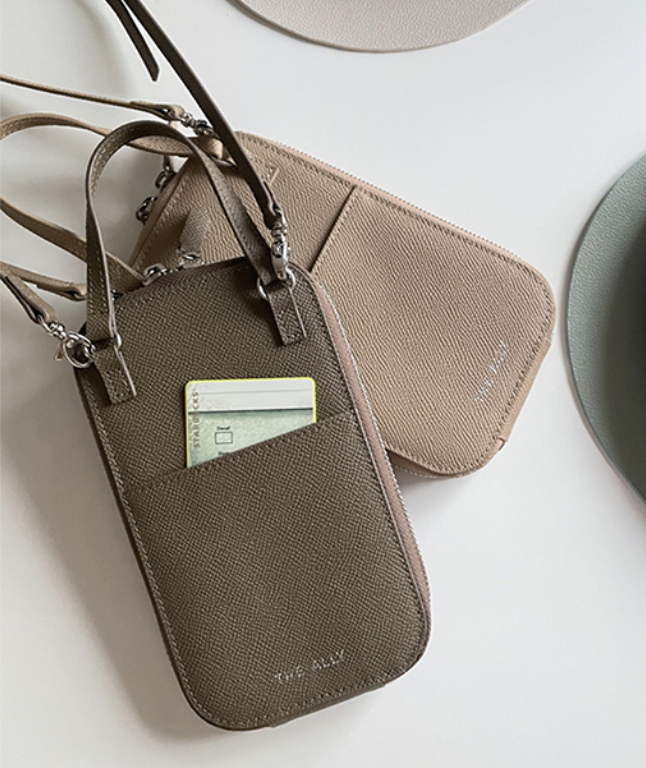 The Ally Lisha Crossbag 牛皮手機包