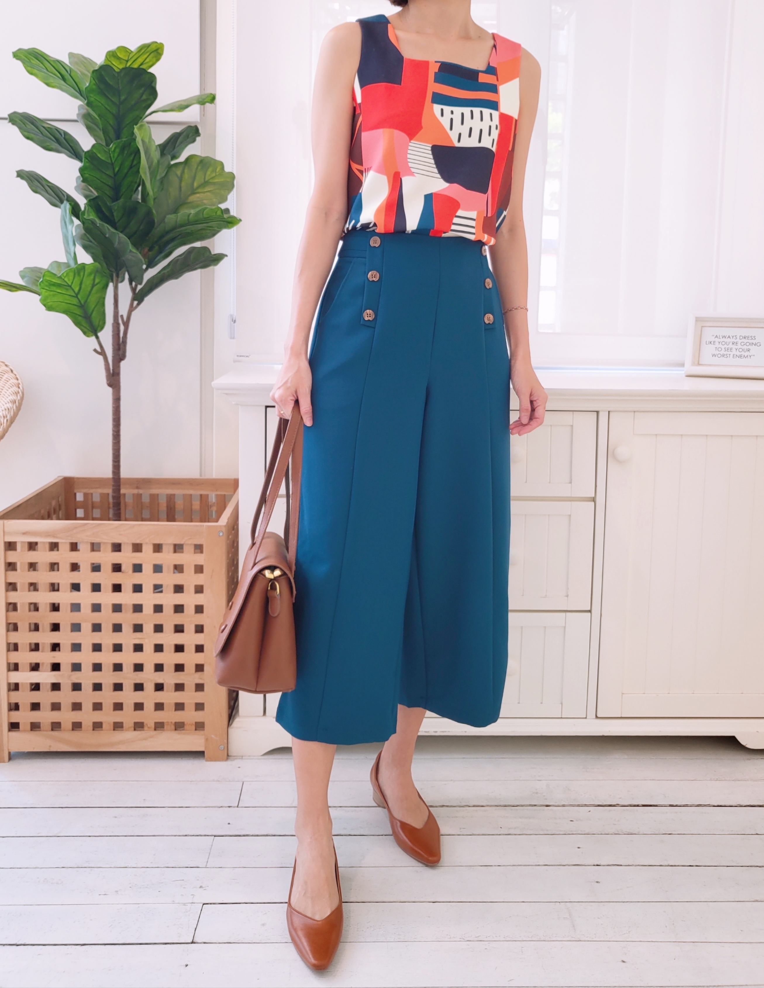 ZIP BACK BUTTON CULOTTES