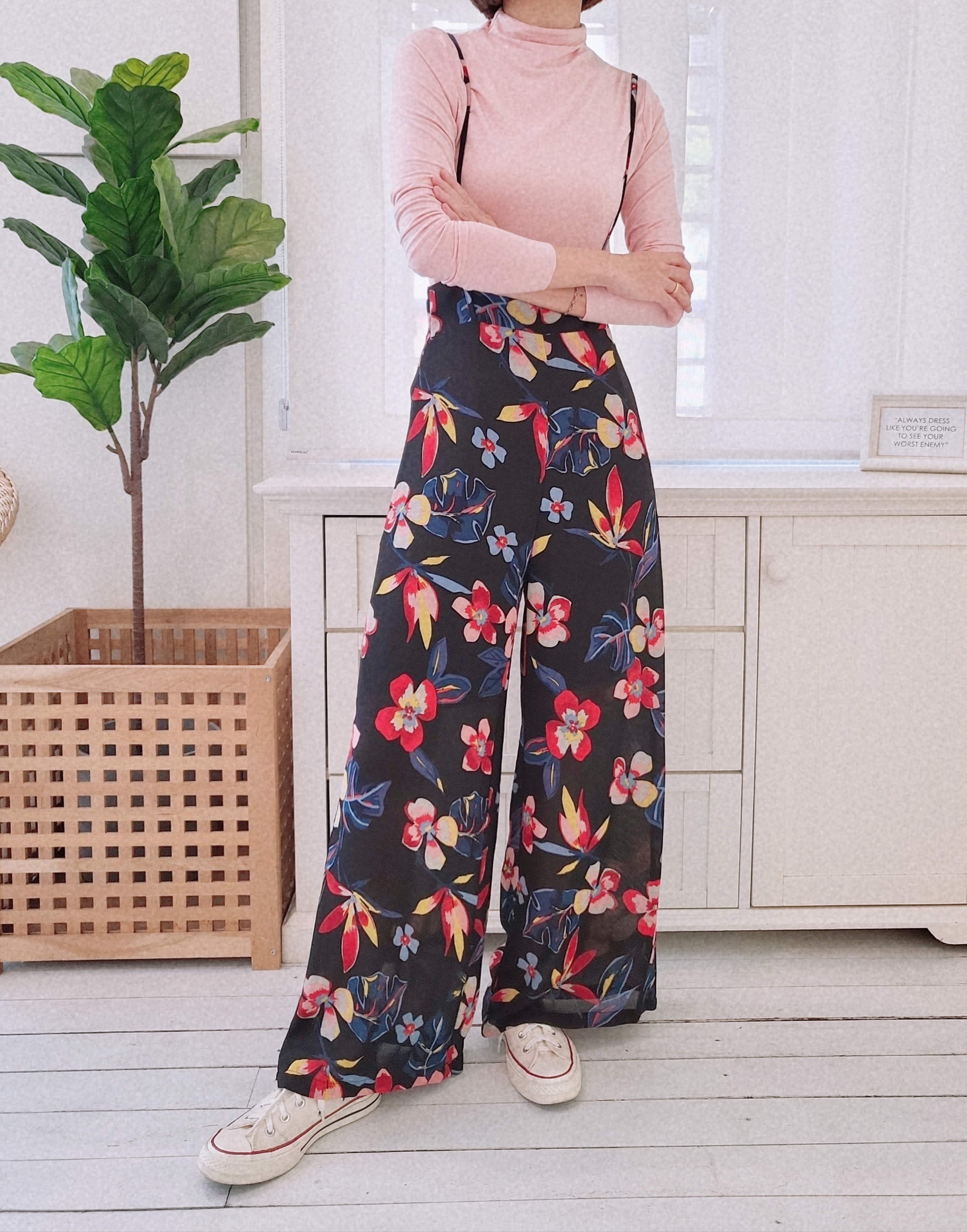 FLORAL CHIFFON SUSPENDER PANT (EXCLUDED TOP)