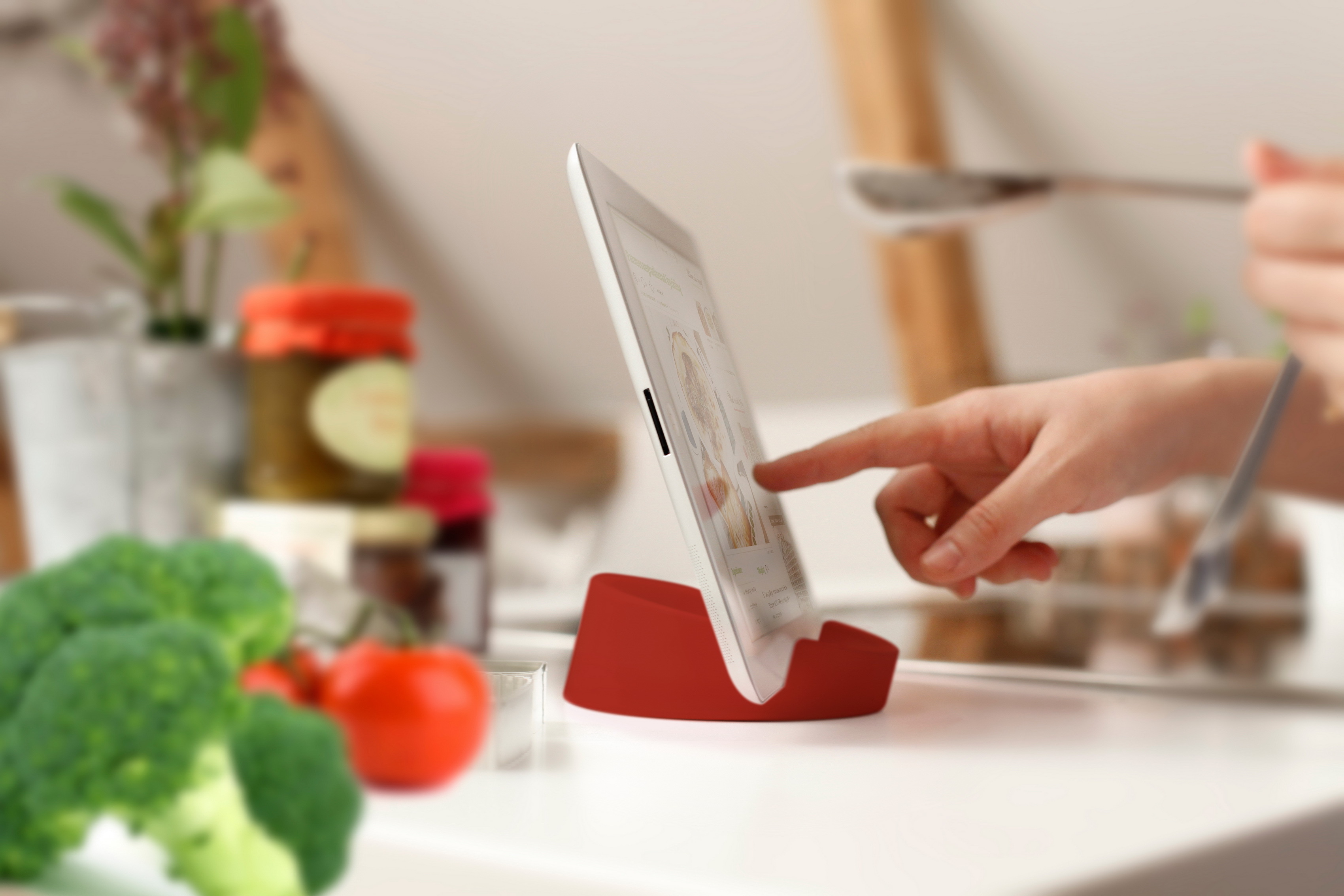 瑞典 BOSIGN STOCKHOLM｜廚房用平板電腦立架