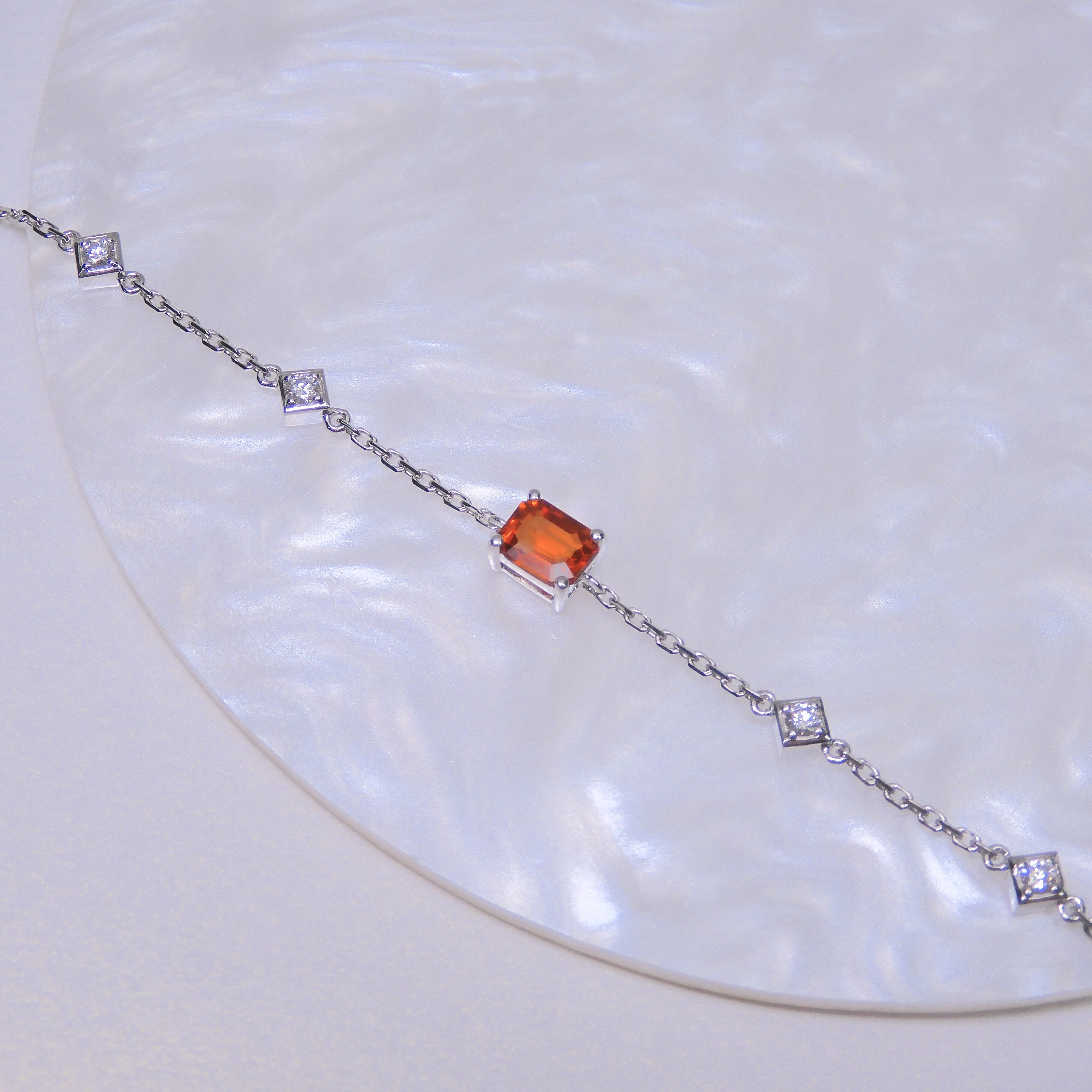 18K金 0.53ct 橙色藍寶石手鏈