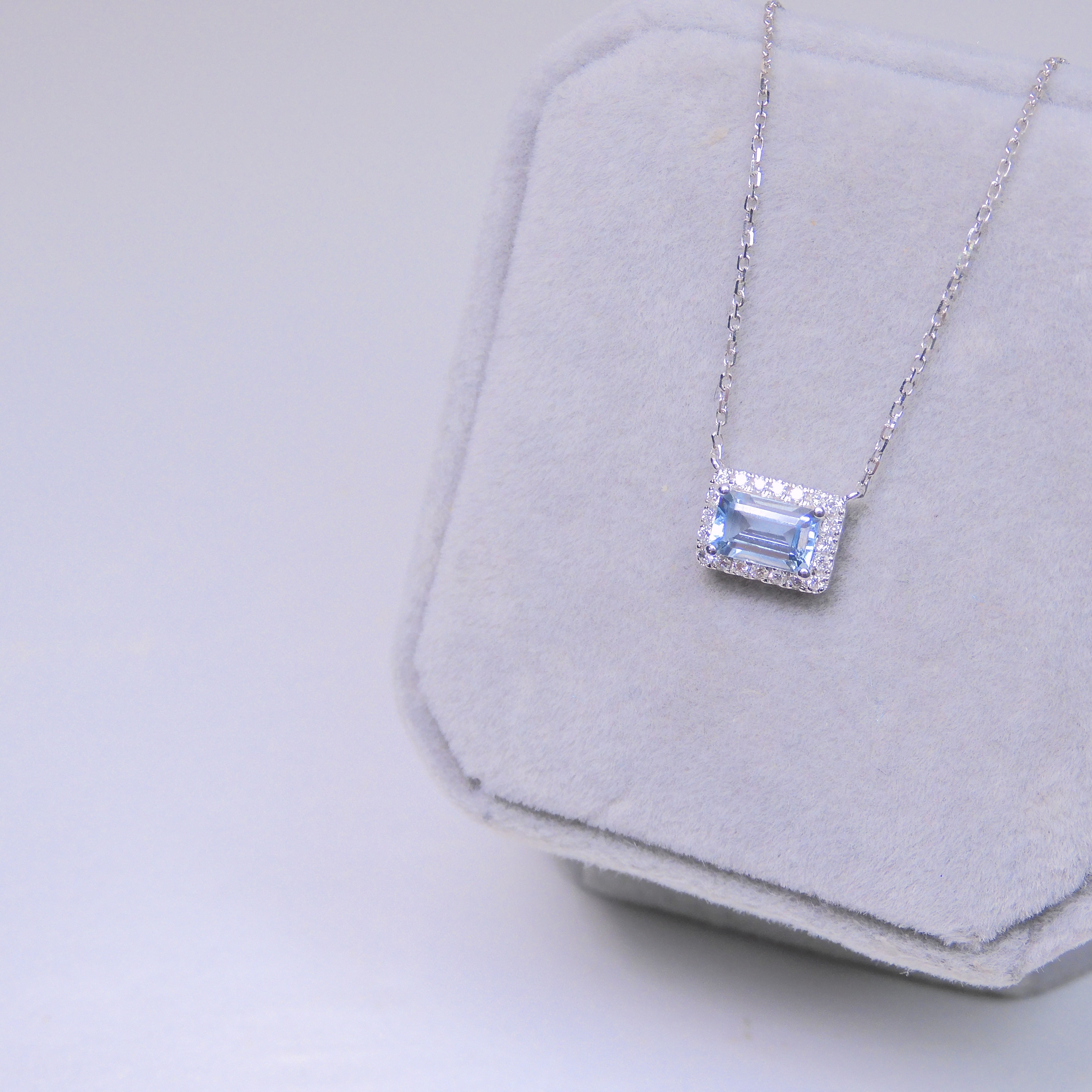 18K金 0.45ct 海藍寶項鏈