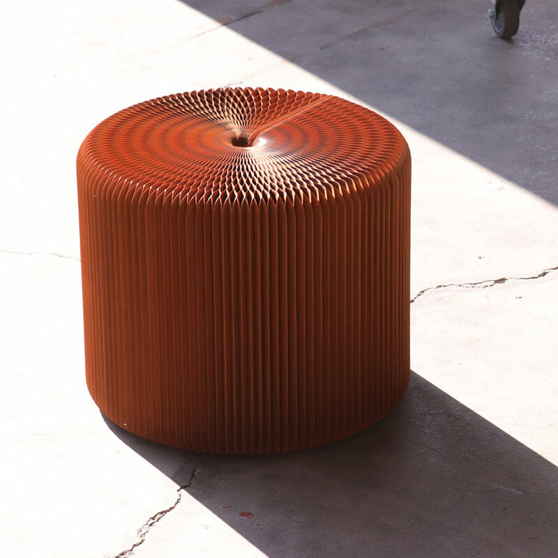 台灣 洛陽紙櫃｜Earth Tiny Stool 蜂巢小凳 沙岩棕