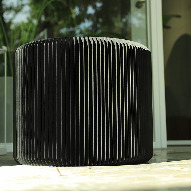 台灣 洛陽紙櫃｜Earth Tiny Stool 蜂巢小凳 熔岩黑