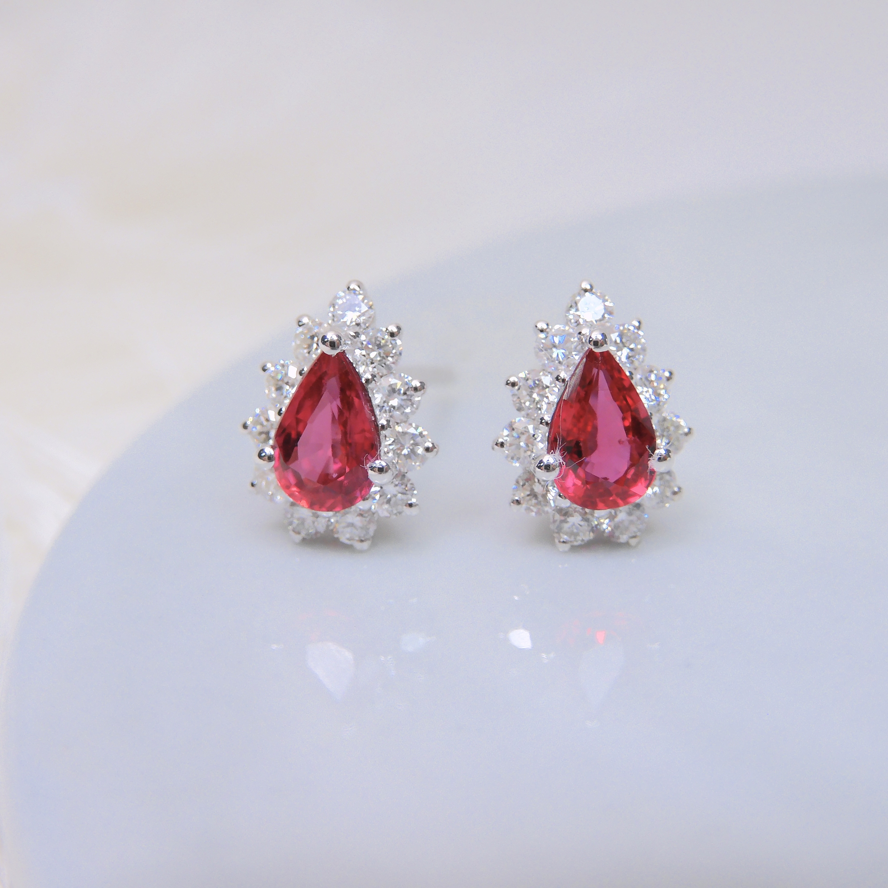 18K金 0.78ct 紅寶石耳釘