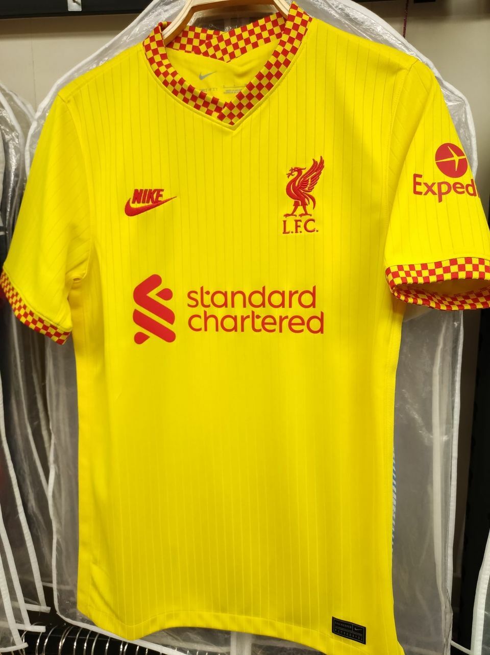 21-22利物浦第二作客球迷版球衣