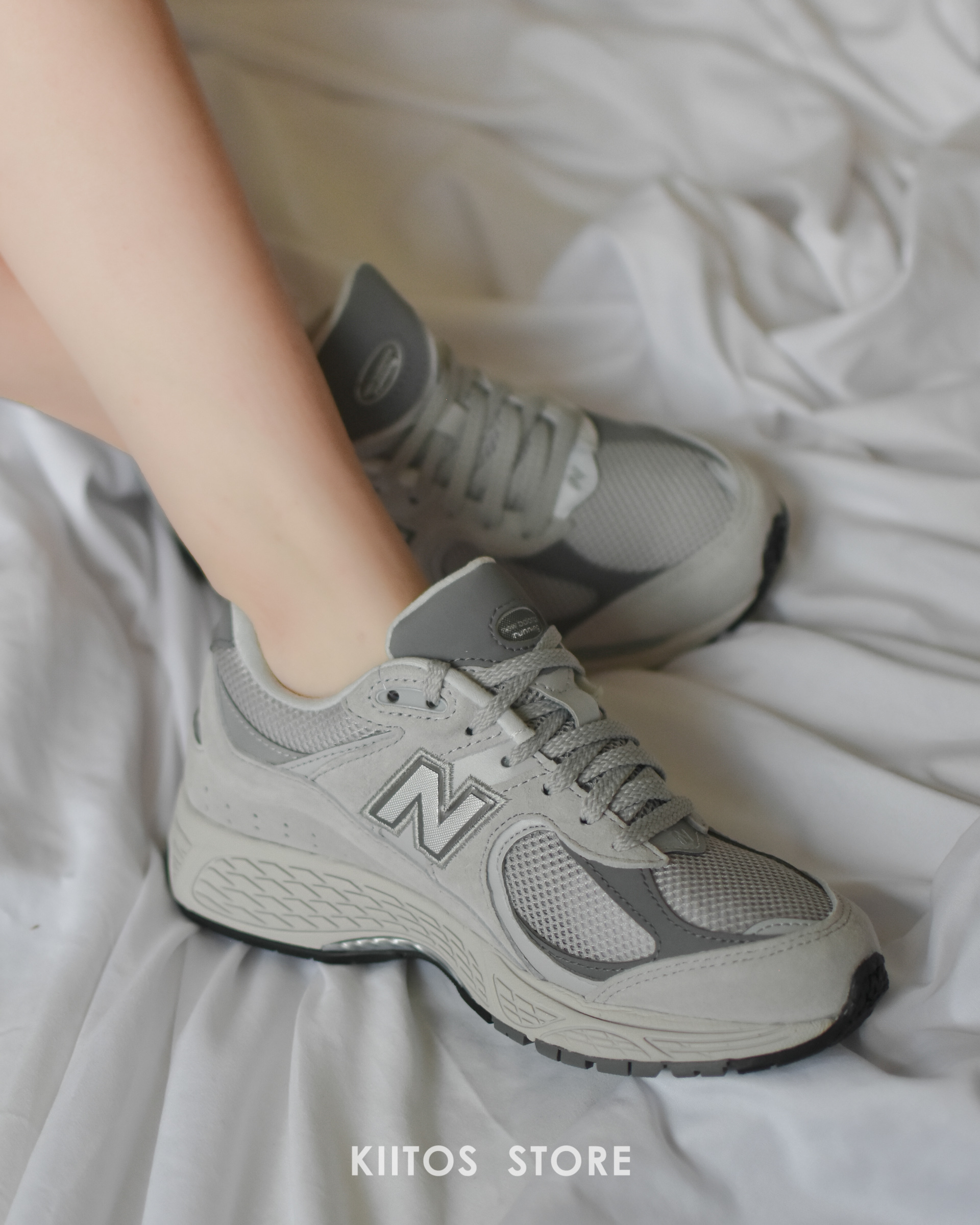 【現貨】 New Balance 2002 雲霧灰 ML2002R0