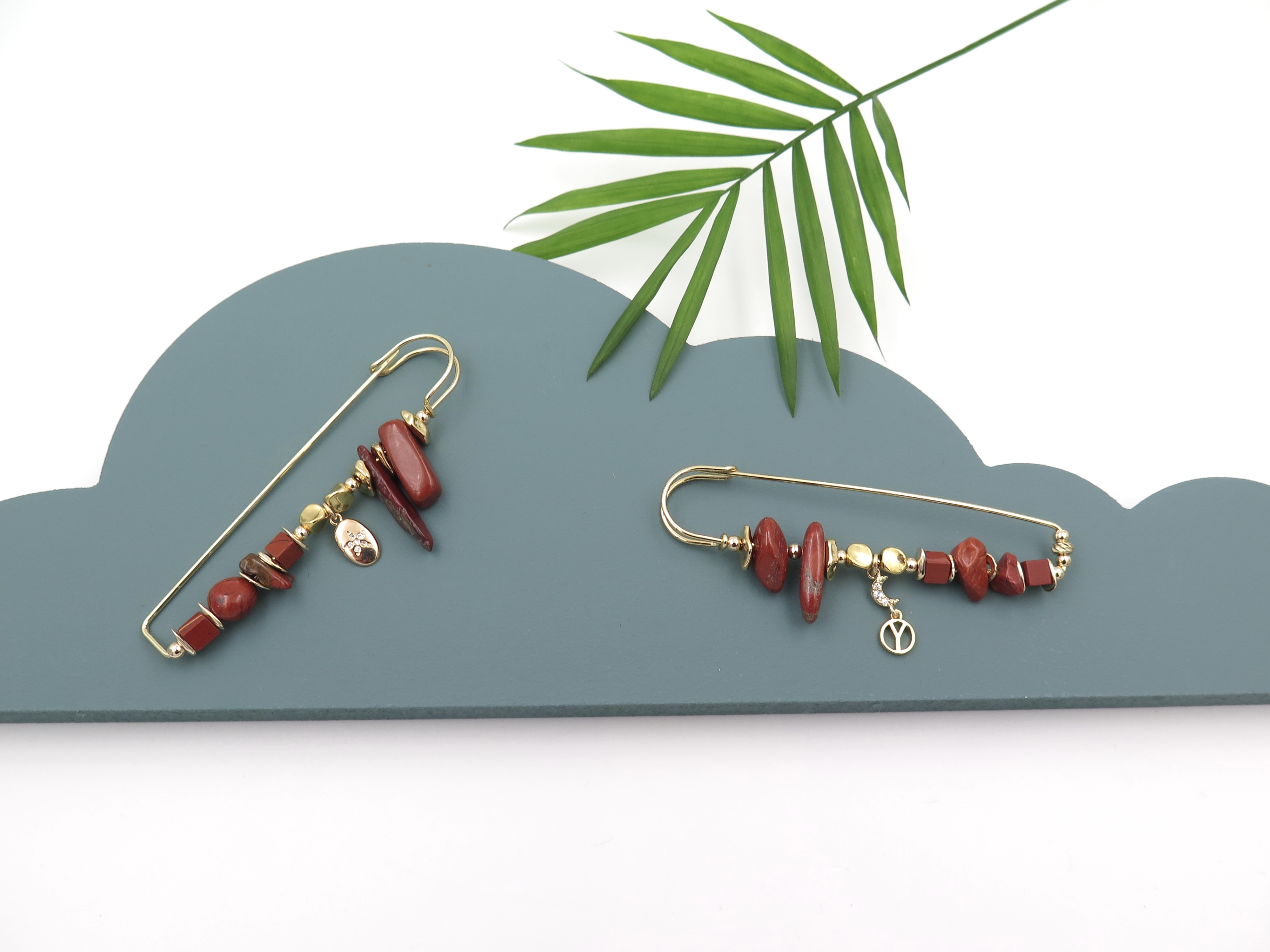 COLE COOL Natural red jasper pin Japanese style best gift