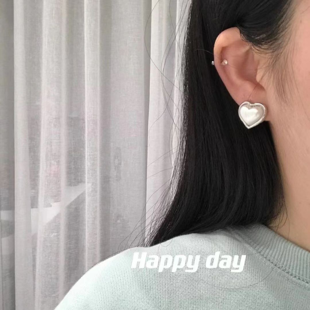 韩国Happy day饰品 合金耳夹 小号爱心 金银两色可选